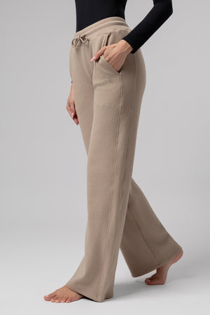 lelosi pantaloni da tuta supercomfort saweetie 1