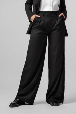 Pantaloni ChicLine Lina